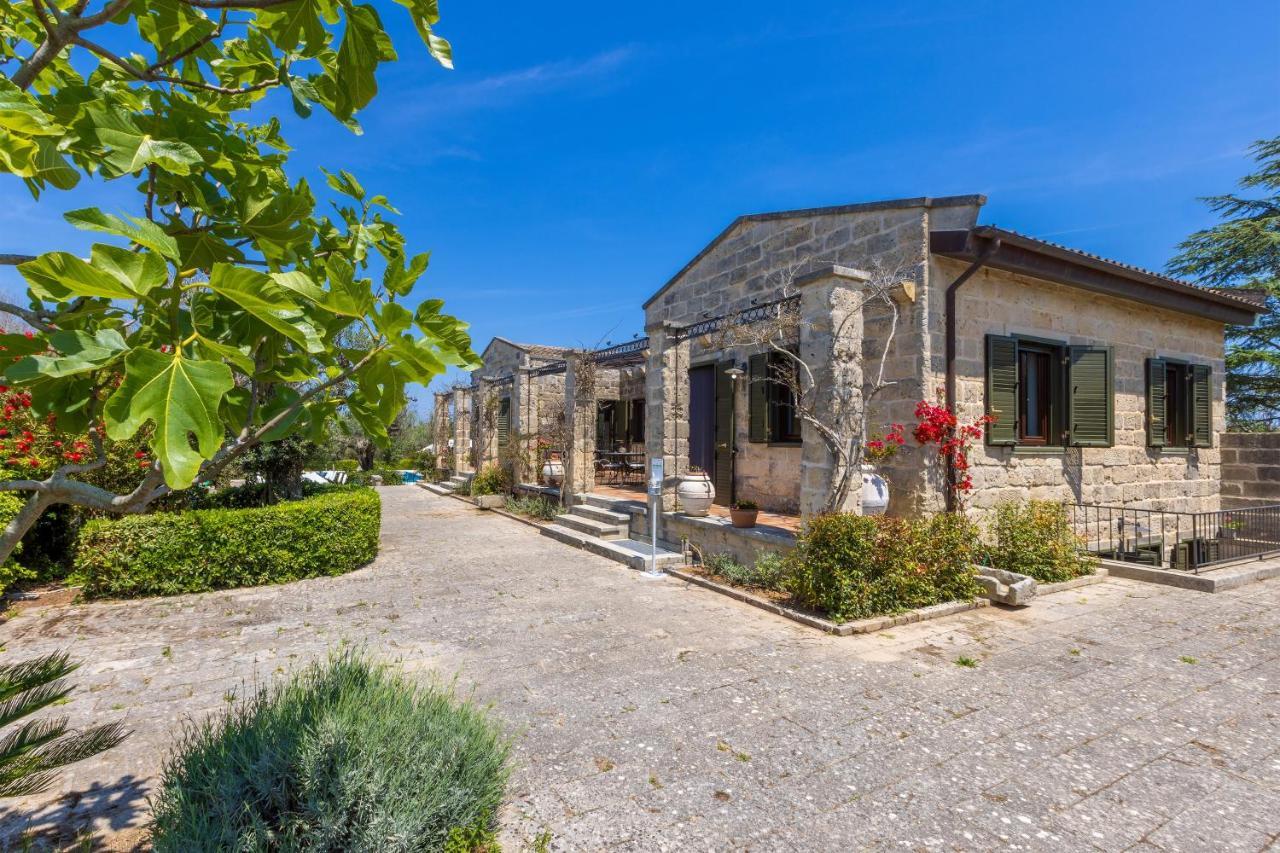 Casa Ulmi Con Piscina Bed and Breakfast Uggiano La Chiesa Buitenkant foto